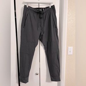 American Eagle Jogger Size Medium